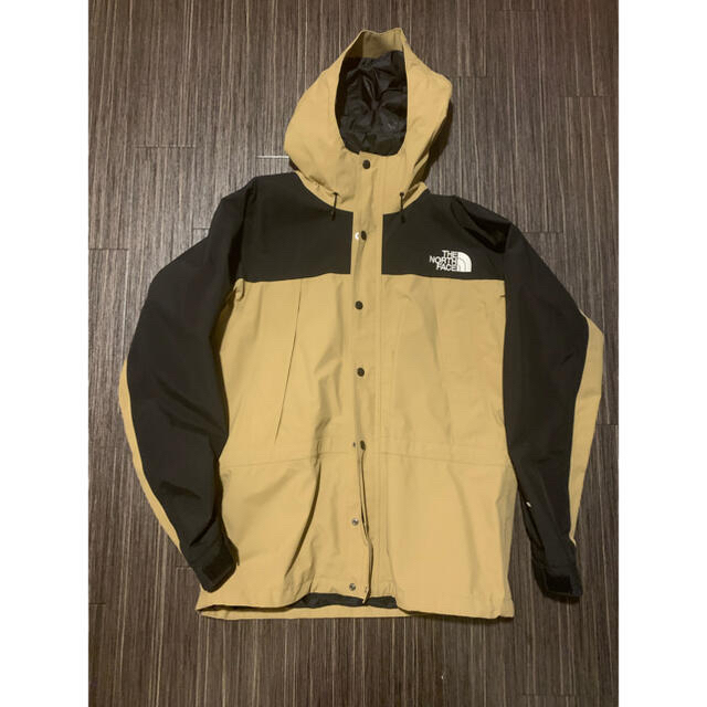 THE NORTH FACE(ザノースフェイス)のTHE NORTH FACE マウンテンライトジャケット　XL メンズのジャケット/アウター(マウンテンパーカー)の商品写真