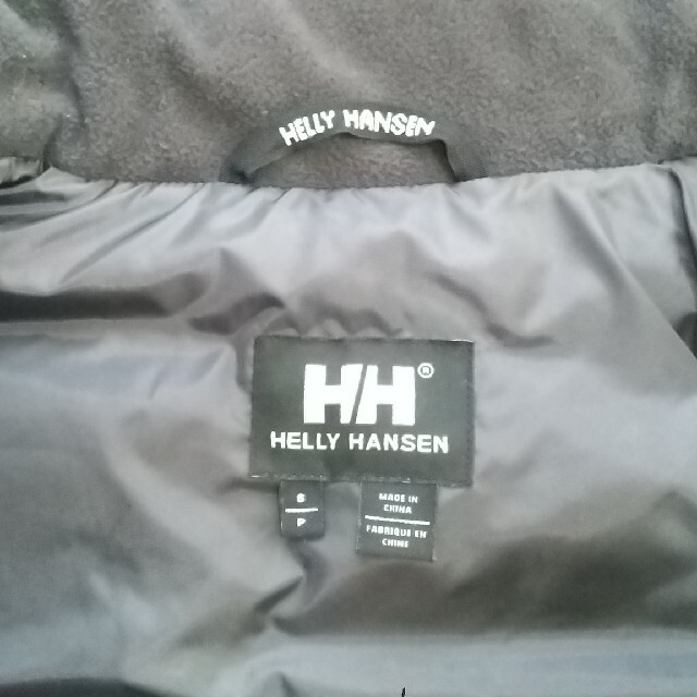 HELLY HANSEN(ヘリーハンセン)のHELLY  HANSEN(ダウンベスト) メンズのジャケット/アウター(ダウンベスト)の商品写真