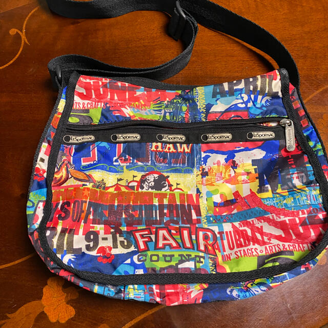 LeSportsac(レスポートサック)のレスポンス　ショルダー レディースのバッグ(ショルダーバッグ)の商品写真