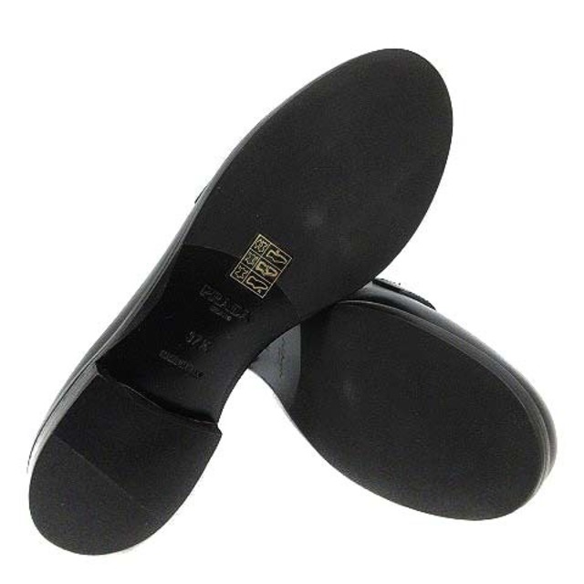 PRADA(プラダ)のプラダ コインローファー レザー ローヒール 37.5 24.5cm 黒 レディースの靴/シューズ(ローファー/革靴)の商品写真