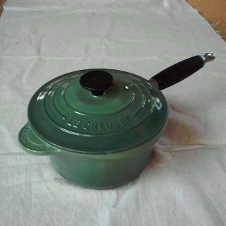 2、8ℓ 18cm LECREUSET 片手鍋