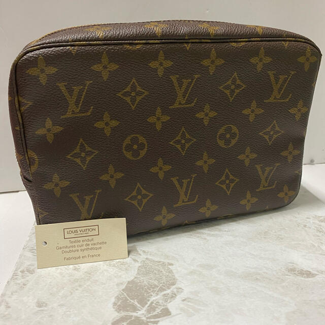 LOUIS VUITTON トゥルース・トワレ23バックポーチ