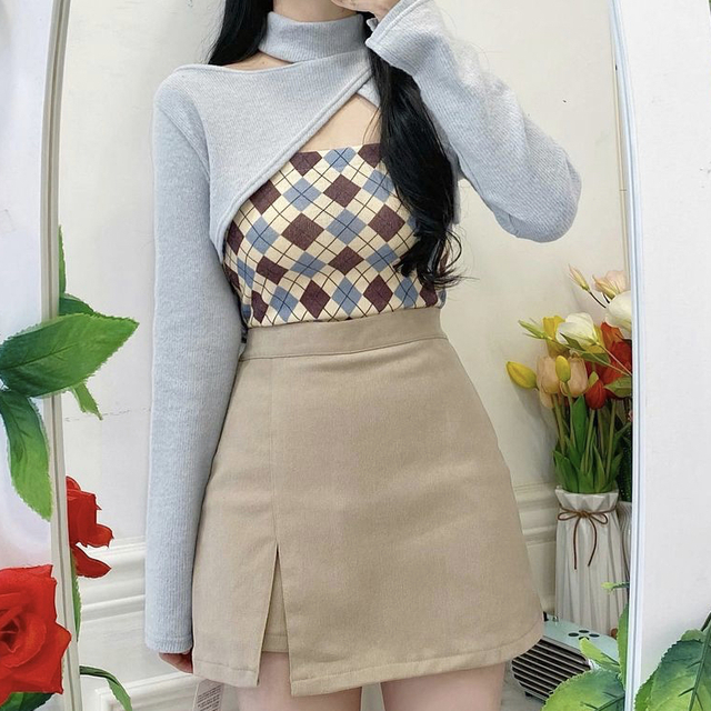 【予約商品】《3カラー》ユニーク チェック ホルターネック ニット 韓国 冬服 | フリマアプリ ラクマ