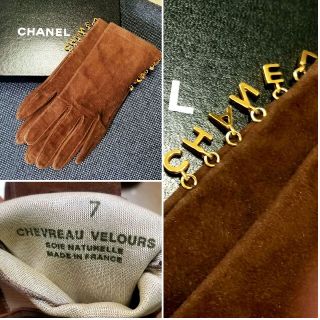 シャネル(CHANEL)の正規品中古良品★CHANELシャネル★ロゴチャーム付きスエードグローブ★手袋(手袋)