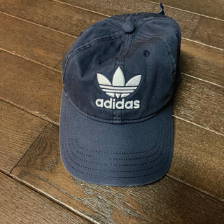 アディダス(adidas)のアディダス　キャップ　帽子(帽子)