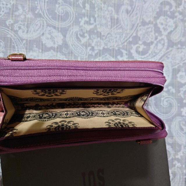 ANNA SUI(アナスイ)のANNA SUI　長財布♪　未使用♪　お値段交渉可能です( ꈍᴗꈍ) レディースのファッション小物(財布)の商品写真