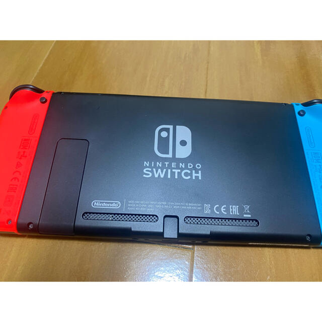 新型　Switch 本体　ソフト　セット　美品