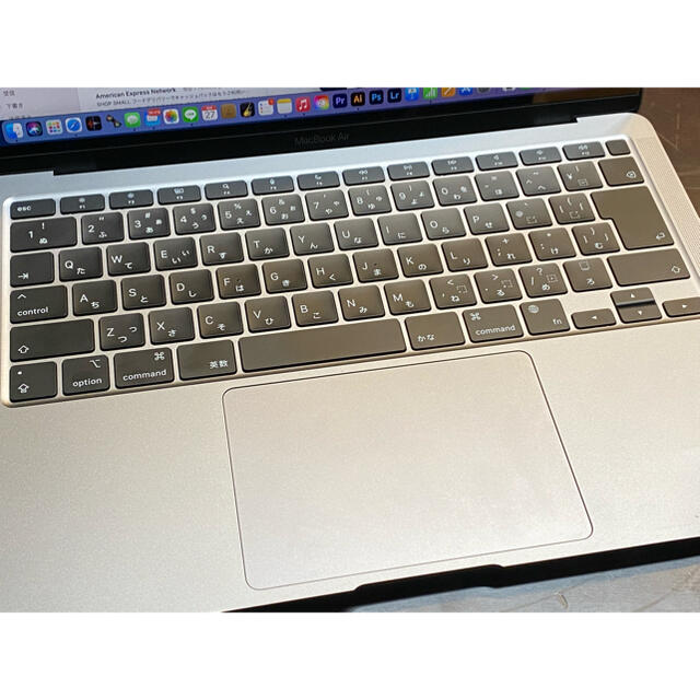 Apple(アップル)のM1 MacBook Air  スマホ/家電/カメラのPC/タブレット(ノートPC)の商品写真