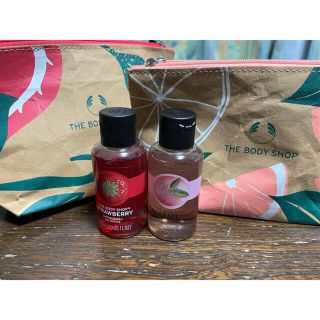 ザボディショップ(THE BODY SHOP)のTHE BODY SHOP ストロベリー　ピンクグレープフルーツ　ボディシャンプ(ボディソープ/石鹸)