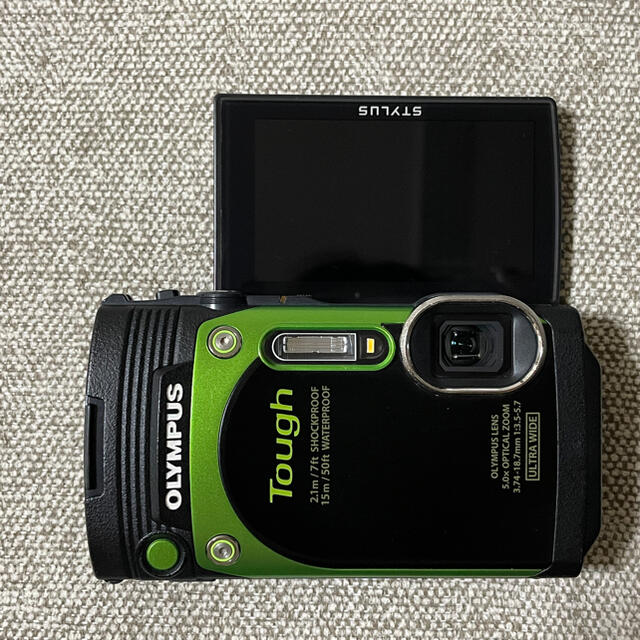 OLYMPUS(オリンパス)の【中古良品】OLYMPUS STYLUS TG-870 Tough  スマホ/家電/カメラのカメラ(コンパクトデジタルカメラ)の商品写真