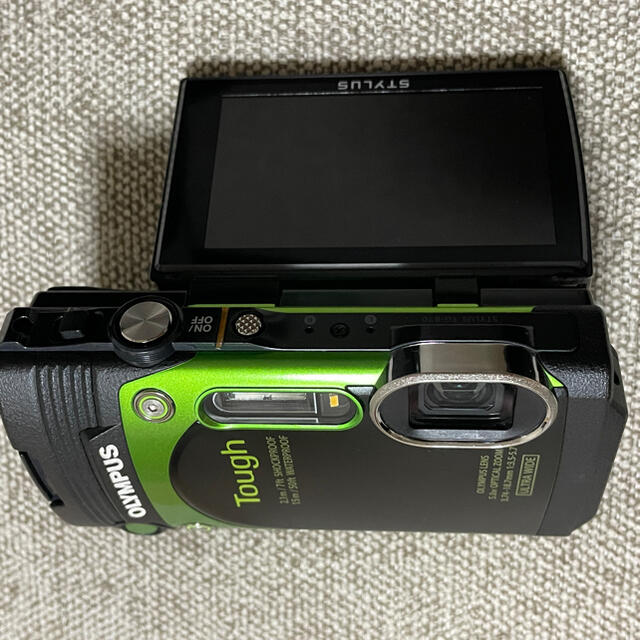 OLYMPUS(オリンパス)の【中古良品】OLYMPUS STYLUS TG-870 Tough  スマホ/家電/カメラのカメラ(コンパクトデジタルカメラ)の商品写真