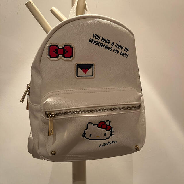 ハローキティ ハローキティ リュック キティちゃん サンリオピューロランド キティリュックの通販 by pecopeco リュック サンリオ キティ