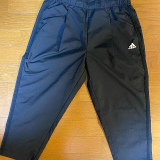 アディダス(adidas)のおもちさん専用アディダス　半端丈　クロップドパンツ(クロップドパンツ)