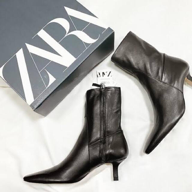 ZARA(ザラ)のZARA ショートブーツ　ミラオーウェン snidel フレイアイディー レディースの靴/シューズ(ブーツ)の商品写真