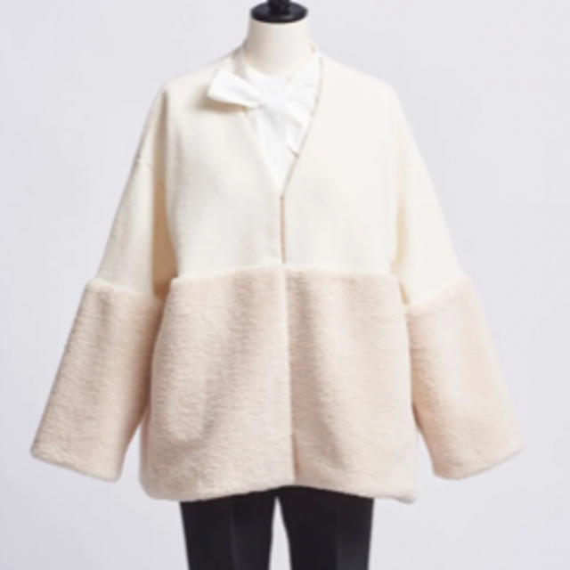 yori by brown15's shop|ラクマ Vネックファーショートコートの通販 国産超特価