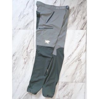 アークテリクス(ARC'TERYX)の希少モデル ARC`TERYX アーバングレー サイフォン ナイロンパンツ(ワークパンツ/カーゴパンツ)