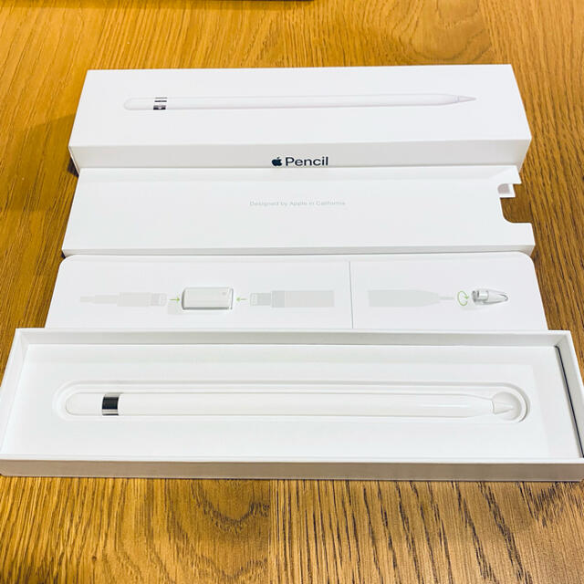 Apple(アップル)のiPad Pro Apple Pencil 第1世代 スマホ/家電/カメラのPC/タブレット(その他)の商品写真