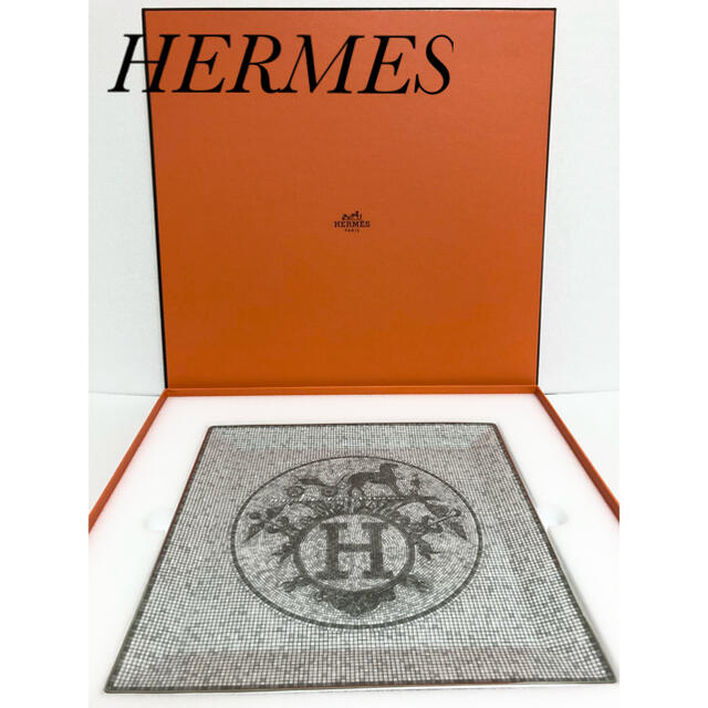 Hermes(エルメス)のエルメスHERMESモザイク　プラチナプレート23㎝　食器　お皿 インテリア/住まい/日用品のキッチン/食器(食器)の商品写真