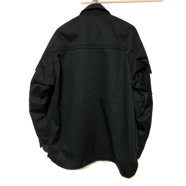 GU(ジーユー)の未使用 ミリタリージャケット UNDERCOVER Mサイズ  GU メンズのジャケット/アウター(ミリタリージャケット)の商品写真
