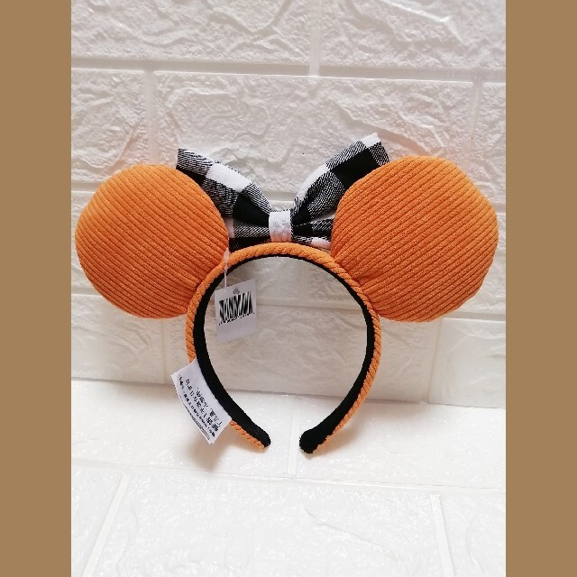 Disney(ディズニー)の海外　ディズニー　カチューシャ　冬　クリスマス　ハロウィン　香港ディズニー　新品 レディースのヘアアクセサリー(カチューシャ)の商品写真