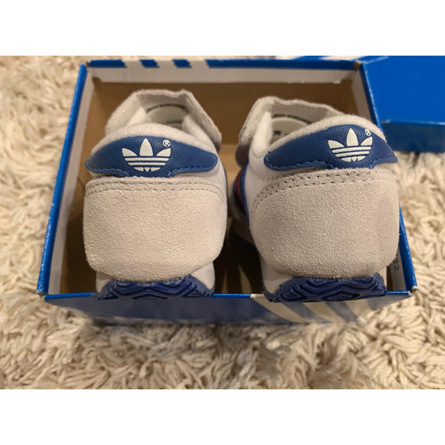 adidas(アディダス)のアディダス  スニーカー 12㎝ キッズ/ベビー/マタニティのベビー靴/シューズ(~14cm)(スニーカー)の商品写真