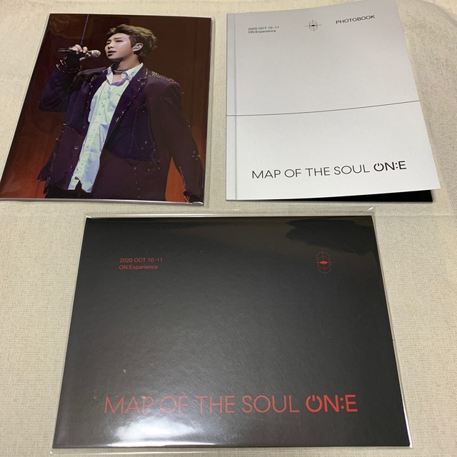 防弾少年団(BTS)(ボウダンショウネンダン)のBTS MAP OF THE SOUL ON:E Blu-ray  エンタメ/ホビーのDVD/ブルーレイ(アイドル)の商品写真