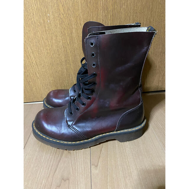 Dr.Martens(ドクターマーチン)のDr.Martens  ドクターマーチン　10ホール　チェリー　レッド　24㎝ レディースの靴/シューズ(ブーツ)の商品写真