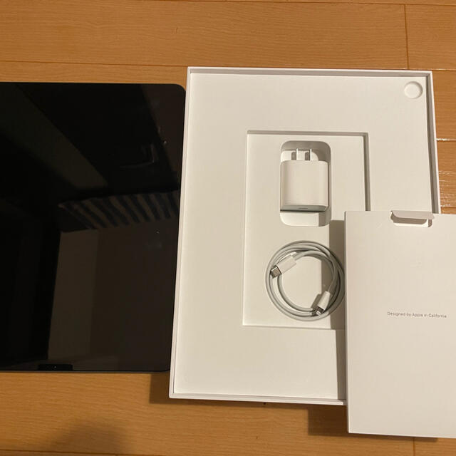 iPad Pro 3世代  12.9インチ WiFiモデル 256GB