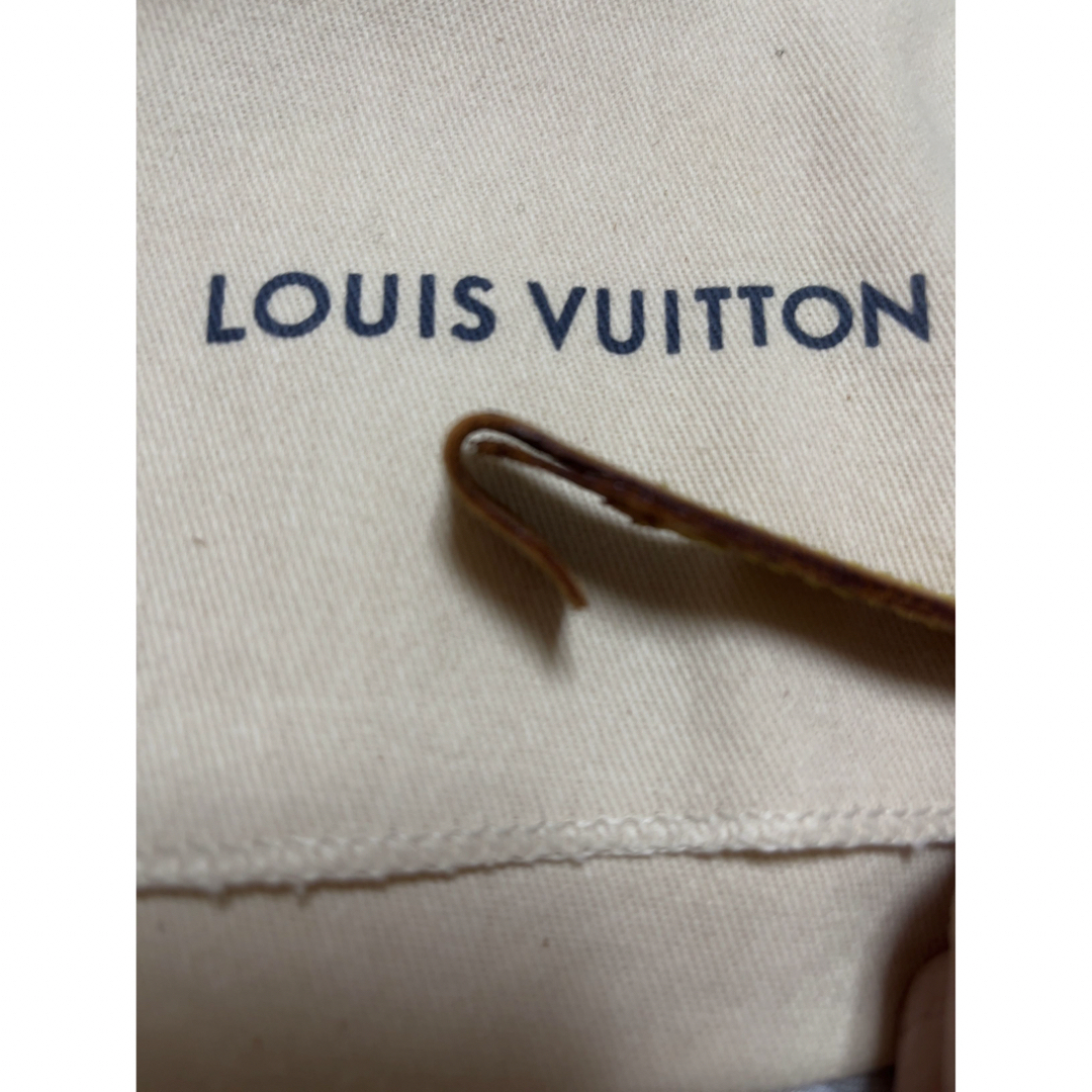 LOUIS VUITTON ヌメ革 ショルダーストラップ