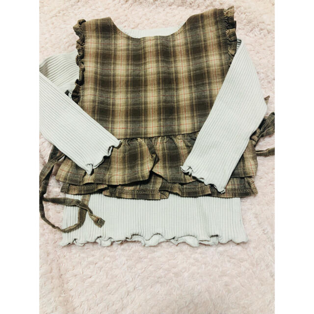 futafuta(フタフタ)の専用　　　＋さくらんぼレギンス キッズ/ベビー/マタニティのキッズ服女の子用(90cm~)(Tシャツ/カットソー)の商品写真