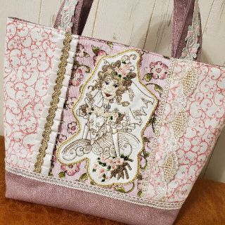 【売約済みになりました】ロラライハリス　ウェディングレディ　刺繍　トートバッグ(バッグ)