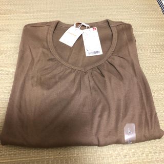 ユニクロ(UNIQLO)のギャザーVネックTシャツ（未使用）(Tシャツ(長袖/七分))