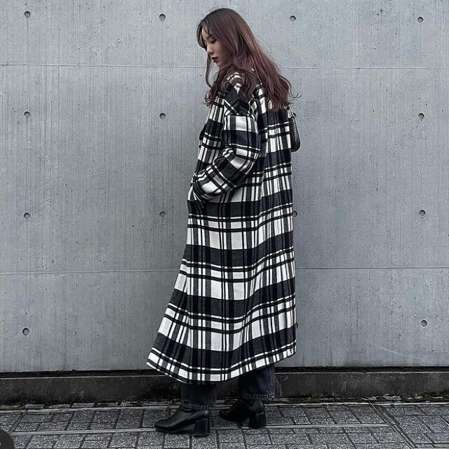 LAGUA GEM OVER CHECK LONG COAT☆コート レディースのジャケット/アウター(ロングコート)の商品写真