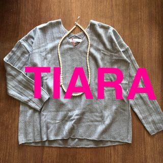 ティアラ(tiara)のティアラ/TIARA  ワイドシルエットやわらかウール100% Ｖネック ニット(ニット/セーター)