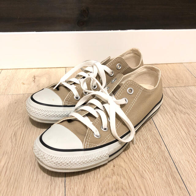 CONVERSE(コンバース)のコンバース　オールスター　ベージュ　キャンバス　23.5 美品 レディースの靴/シューズ(スニーカー)の商品写真