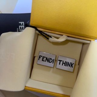 フェンディ(FENDI)の新品未使用 FENDI カフスボタン スーツ(カフリンクス)