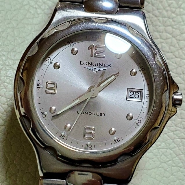 LONGINES(ロンジン)のLONGINES ロンジン コンクエスト シルバー デイト メンズ メンズの時計(腕時計(アナログ))の商品写真