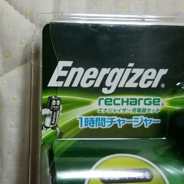 Energizer(エナジャイザー)のエナジャイザー　Energizer　充電式電池　単３単４兼用 スマホ/家電/カメラの生活家電(その他)の商品写真