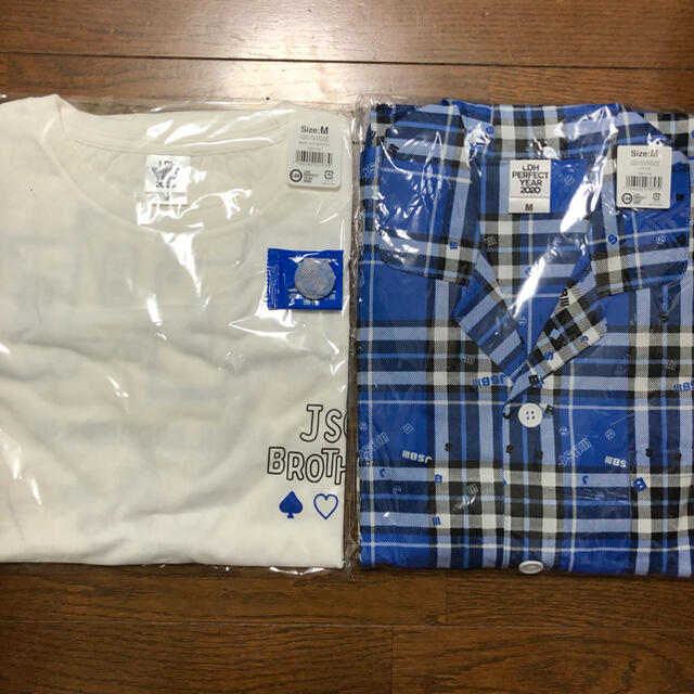 【新品未使用】三代目JSB BIGTシャツ&パジャマ(Mサイズ)&ミニ缶バッジ