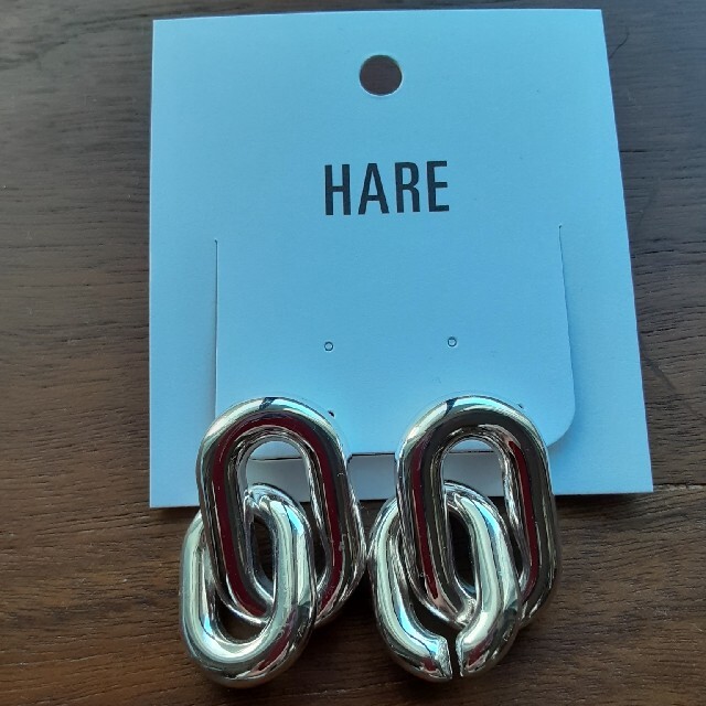 HARE(ハレ)のHARE ボリュームチェーンピアス レディースのアクセサリー(ピアス)の商品写真