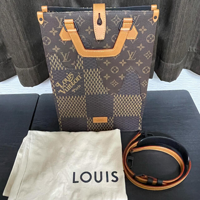 LOUIS VUITTON PARIS 正規品