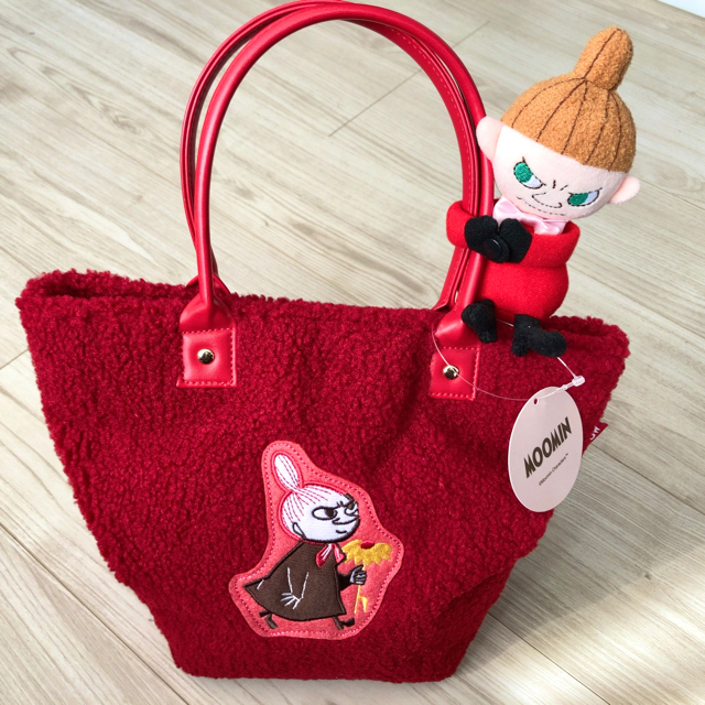 Little Me(リトルミー)のMOOMIN リトルミイボアバッグ トートバッグとマスコット　セット レディースのバッグ(トートバッグ)の商品写真