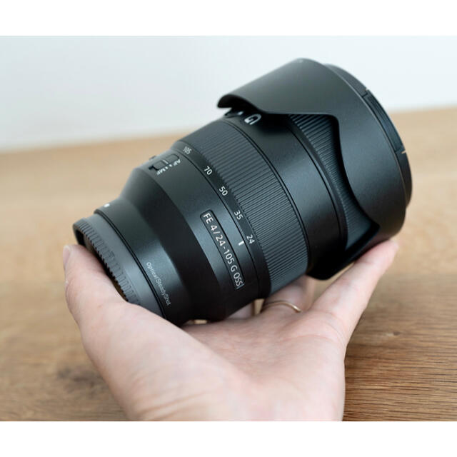 SONY(ソニー)の美品　SONY　FE24-105mm F4 G OSS SEL24105G スマホ/家電/カメラのカメラ(レンズ(ズーム))の商品写真