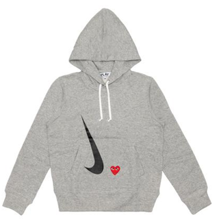 コムデギャルソン(COMME des GARCONS)の激レア　コムデギャルソン×ナイキ　コラボ限定パーカー　サイズL/XL(パーカー)