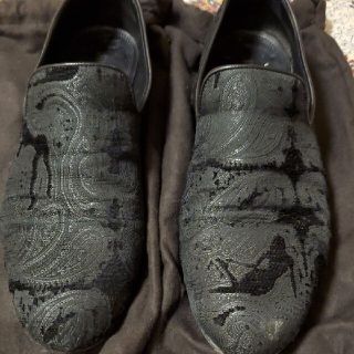 ジミーチュウ(JIMMY CHOO)の決定価格‼️ジミーチューJimychuo 手刺繍　アブストラクト総柄シューズ(ドレス/ビジネス)