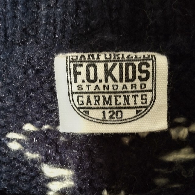 F.O.KIDS(エフオーキッズ)のFO キッズニット120 キッズ/ベビー/マタニティのキッズ服男の子用(90cm~)(ニット)の商品写真