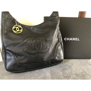 シャネル(CHANEL)のみぃ様専用　CHANELシャネルキャビアスキンチャームロゴショルダー　バッグ(ショルダーバッグ)