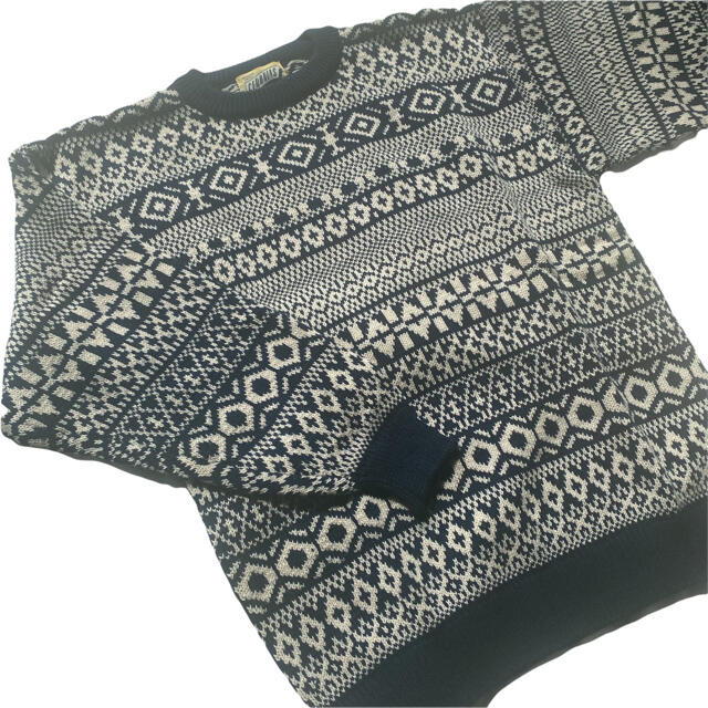 レトロ 古着 デザインニット 柄ニット 背景 刺繍 アート ウール 個性的 希少 ニット+セーター