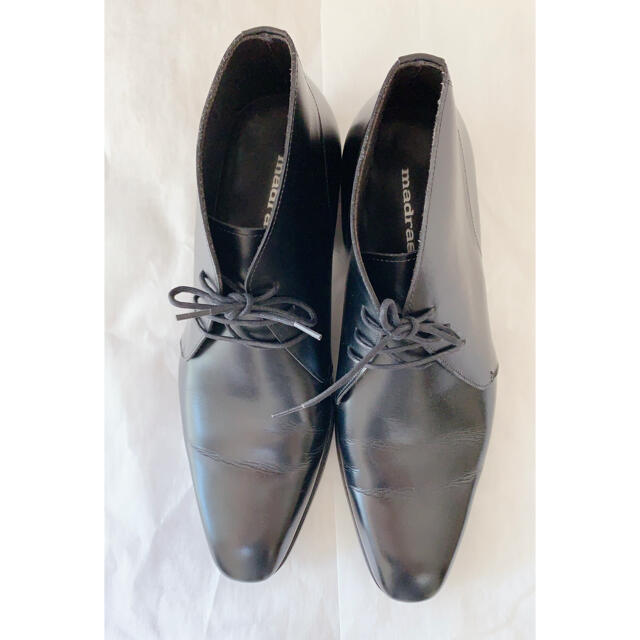 madras(マドラス)のmadras マドラス　チャッカーブーツ　メンズ　革靴ビジネスシューズ黒26cm メンズの靴/シューズ(ドレス/ビジネス)の商品写真