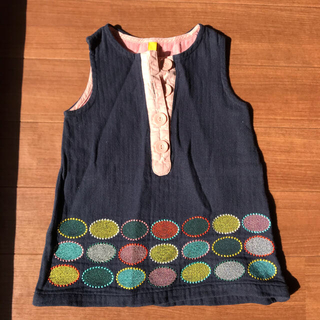 サニーランドスケープ(SunnyLandscape)の裾の刺繍がかわいい！サニーランドスケープ　ワンピース　チュニック　90(ワンピース)